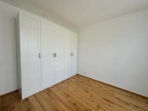 Pronájem bytu 3+kk, Praha - Nusle, Muzikova, 95 m2