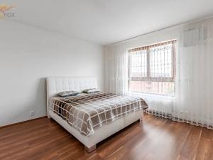 Pronájem bytu 3+kk, Praha - Modřany, K Vystrkovu, 93 m2
