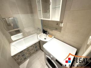 Pronájem bytu 1+kk, Karviná, tř. 17. listopadu, 31 m2