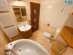 Pronájem bytu 2+1, Humpolec, Na Rybníčku, 58 m2