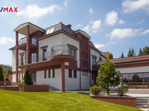 Prodej rodinného domu, Jenišov - Pod Rohem, K Rohu, 435 m2