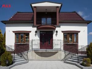 Prodej rodinného domu, Jenišov - Pod Rohem, K Rohu, 435 m2