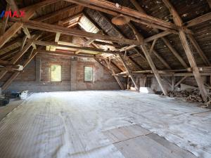 Prodej rodinného domu, Kundratice, 770 m2