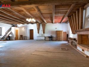 Prodej rodinného domu, Kundratice, 770 m2