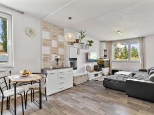 Prodej rodinného domu, Vrbová Lhota, Příčná, 181 m2