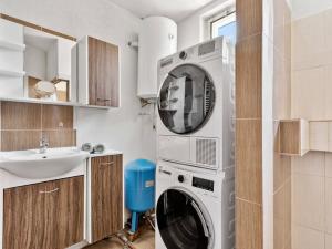 Prodej rodinného domu, Vrbová Lhota, Příčná, 181 m2