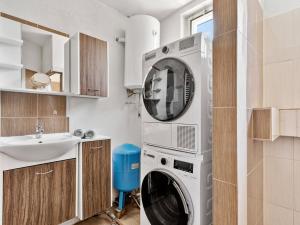 Prodej rodinného domu, Vrbová Lhota, Příčná, 181 m2