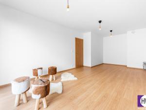 Prodej bytu 2+kk, Praha, U Elektry, 56 m2