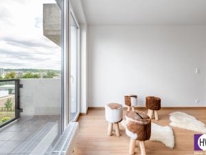 Prodej bytu 2+kk, Praha, U Elektry, 56 m2