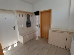 Pronájem atypického bytu, Brno, Kamechy, 120 m2