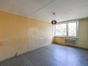 Prodej bytu 3+1, Praha - Kobylisy, Šimůnkova, 63 m2