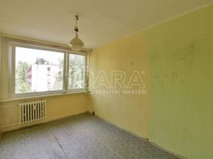 Prodej bytu 3+1, Praha - Kobylisy, Šimůnkova, 63 m2