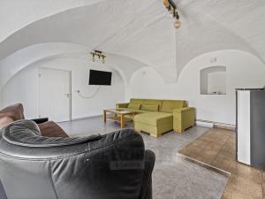 Pronájem bytu 3+1, Slavče, 100 m2