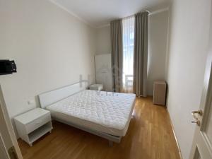 Pronájem bytu 2+kk, Praha - Holešovice, Ovenecká, 55 m2