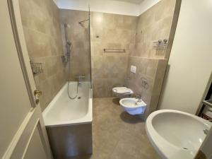 Pronájem bytu 2+kk, Praha - Holešovice, Ovenecká, 55 m2