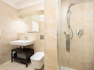 Pronájem bytu 4+kk, Praha, Za Karlínským přístavem, 150 m2