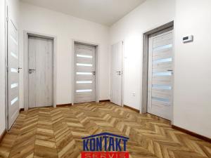 Pronájem bytu 3+1, České Budějovice, Lannova tř., 85 m2