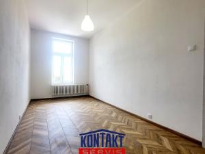 Pronájem bytu 3+1, České Budějovice, Lannova tř., 85 m2