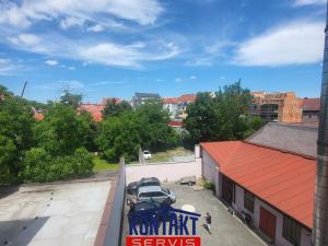 Pronájem bytu 3+1, České Budějovice, Lannova tř., 85 m2
