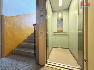 Pronájem bytu 1+1, Karlovy Vary - Rybáře, Čankovská, 36 m2