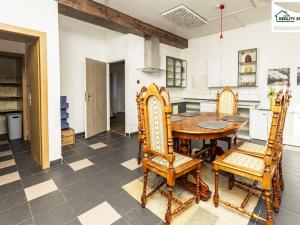 Prodej činžovního domu, Luby, Revoluční, 428 m2