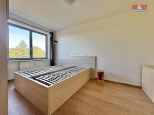 Pronájem bytu 2+kk, Praha - Řepy, Kutrovická, 60 m2