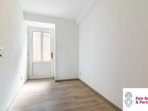 Pronájem bytu 3+kk, Rakovník, Husovo náměstí, 87 m2