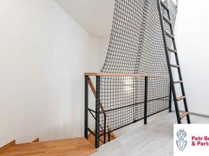 Pronájem bytu 3+kk, Rakovník, Husovo náměstí, 87 m2
