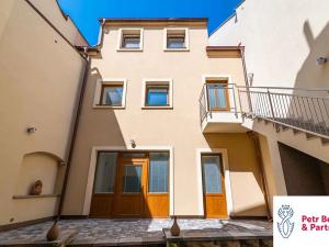 Pronájem bytu 3+kk, Rakovník, Husovo náměstí, 87 m2