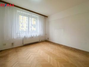 Prodej bytu 2+1, Praha - Malešice, Limuzská, 47 m2