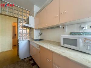 Prodej bytu 2+1, Praha - Malešice, Limuzská, 47 m2