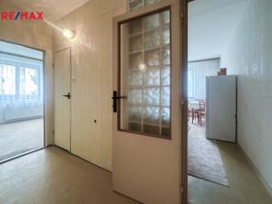 Prodej bytu 2+1, Praha - Malešice, Limuzská, 47 m2