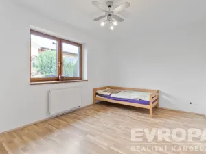 Prodej rodinného domu, Dolní Krupá, 121 m2