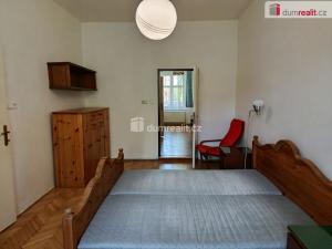 Pronájem bytu 3+1, Praha - Žižkov, Jeseniova, 70 m2