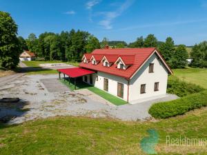 Prodej apartmánu, Horní Stropnice - Chlupatá Ves, 231 m2