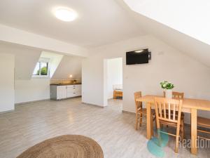 Prodej apartmánu, Horní Stropnice - Chlupatá Ves, 231 m2