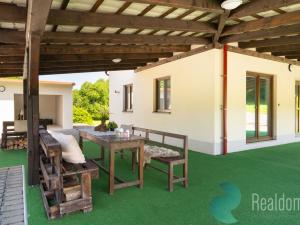 Prodej apartmánu, Horní Stropnice - Chlupatá Ves, 231 m2