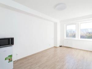 Pronájem bytu 1+kk, Praha - Jinonice, Peroutkova, 26 m2