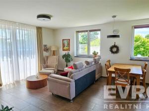 Prodej rodinného domu, Odřepsy, 208 m2