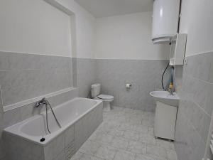 Pronájem bytu 2+kk, Zdice, Čs. armády, 43 m2