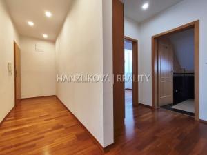 Pronájem bytu 3+1, České Budějovice, Riegrova, 112 m2