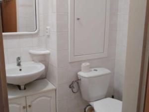 Pronájem bytu 1+kk, Milovice - Mladá, Braniborská, 29 m2