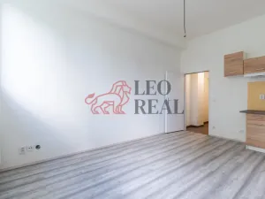 Pronájem bytu 2+kk, Strašice, 35 m2