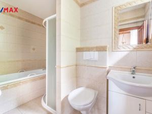 Pronájem rodinného domu, Říčany - Strašín, Zelená, 240 m2