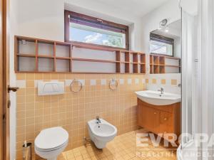 Prodej rodinného domu, Sulice - Hlubočinka, U Lesa, 272 m2