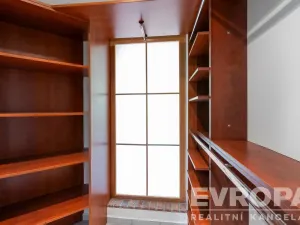 Prodej rodinného domu, Sulice - Hlubočinka, U Lesa, 272 m2