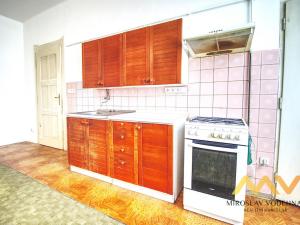 Pronájem bytu 1+kk, Hradec Králové, Nerudova, 35 m2