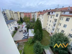 Pronájem bytu 1+kk, Hradec Králové, Nerudova, 35 m2