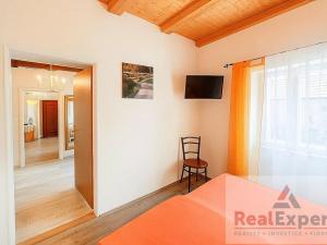 Prodej rodinného domu, Vraný, 250 m2
