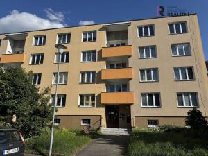 Pronájem bytu 1+1, Karlovy Vary - Bohatice, Kpt. Nálepky, 35 m2